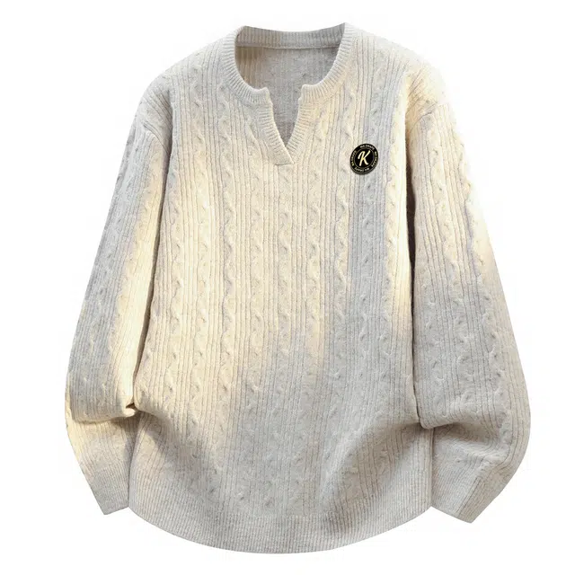 空白町 慵懒感提花设计简约休闲高智老钱风穿搭绞花毛衫潮流保暖秋冬亨利领户外套纯色胸针套头长袖舒适百搭时尚宽松针织衫  男女同款