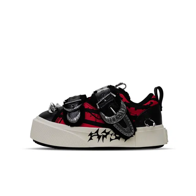 ANTA SNEAKERVERSE Lilith