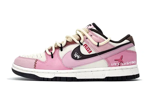 Nike Dunk Low "Double Swoosh"