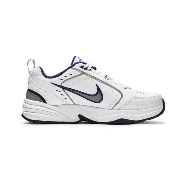 Nike Air Monarch 4