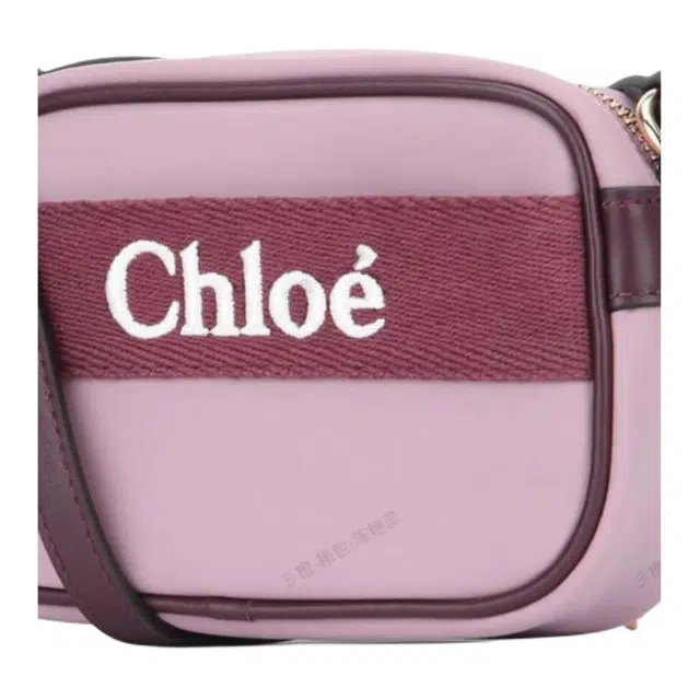 Chloe Logo