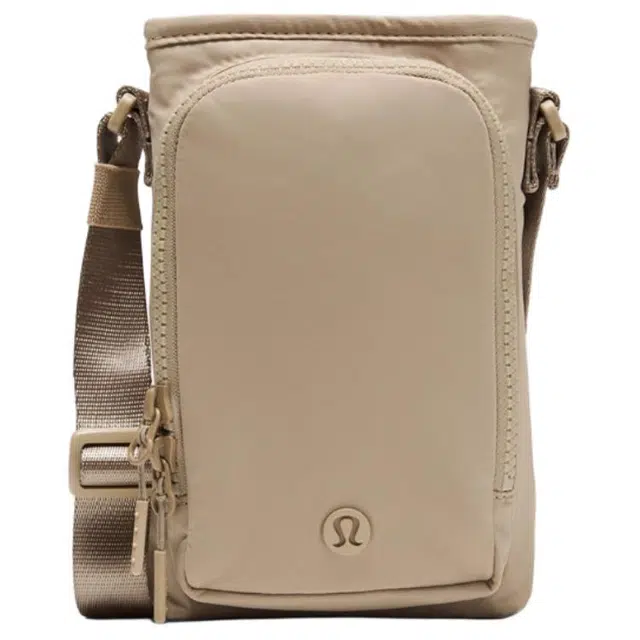 lululemon 2LLogo