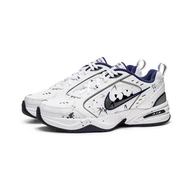 Nike Air Monarch 4