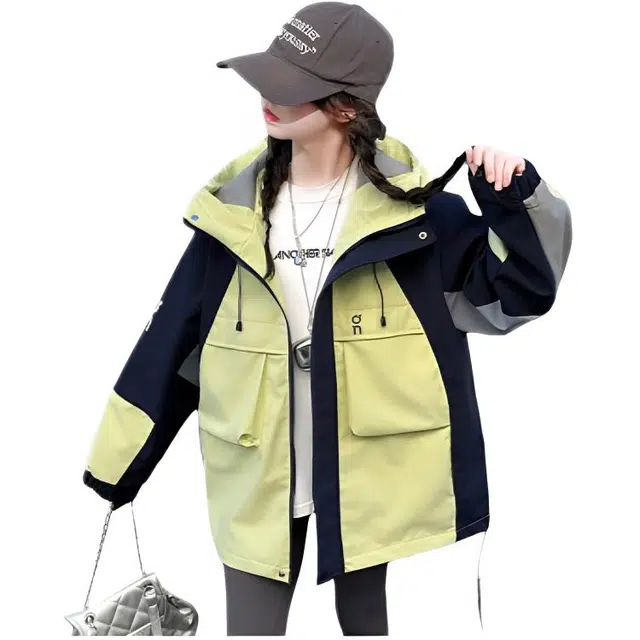 木木兔儿童上装 潮牌时髦洋气甜美中大童冬季童装外套女孩衣服上衣长袖小学生女生简约冲锋衣