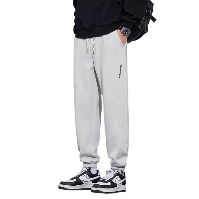 赛瀚 美式潮牌束脚休闲裤男款秋季厚款百搭简约纯色舒适亲肤男装宽松运动抽绳松紧腰长裤显瘦显高青少年高街潮流通勤外穿男裤 男女同款