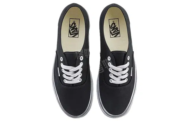 Vans Authentic