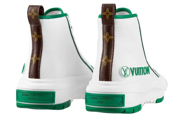 LOUIS VUITTON Squad