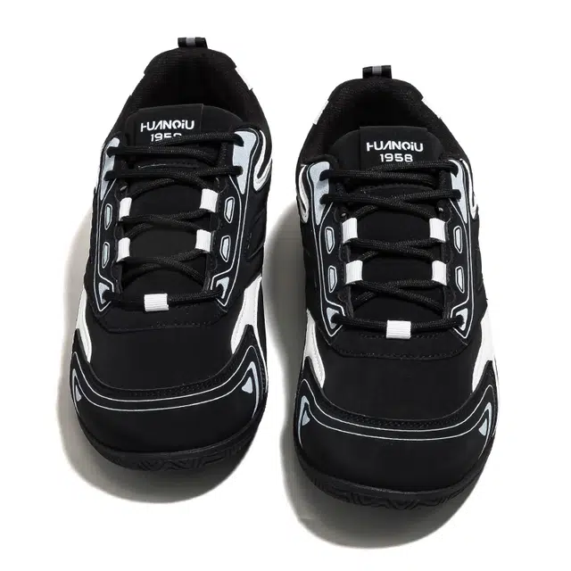 HUANQIU Black White Sneakers