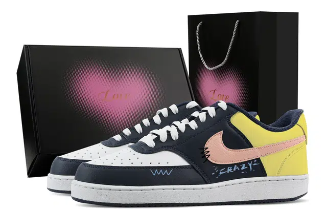 Nike Court Vision Low