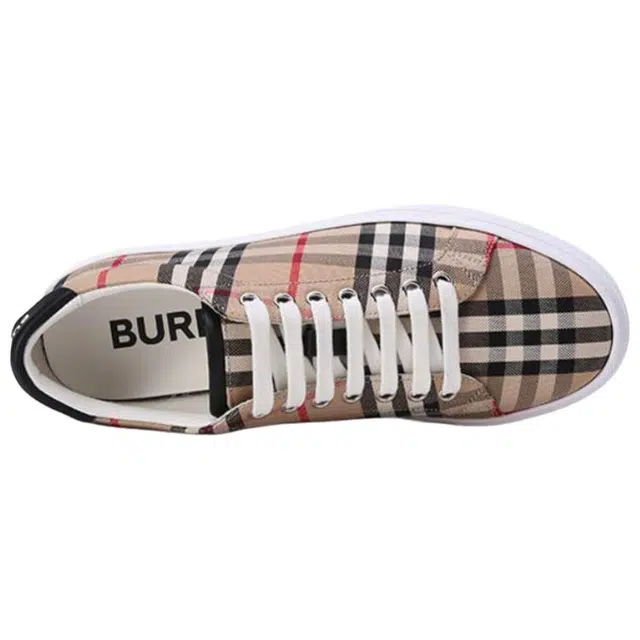 Burberry Vintage