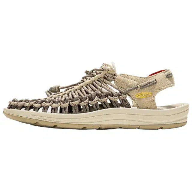 carnival x KEEN Uneek