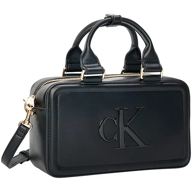 CALVIN KLEIN