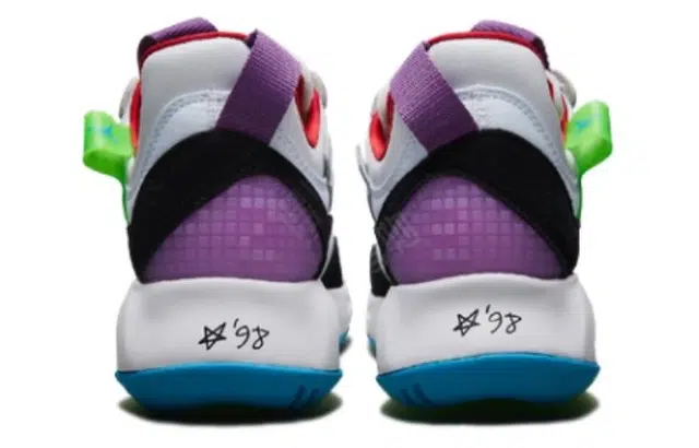 Jordan MA2 White Purple
