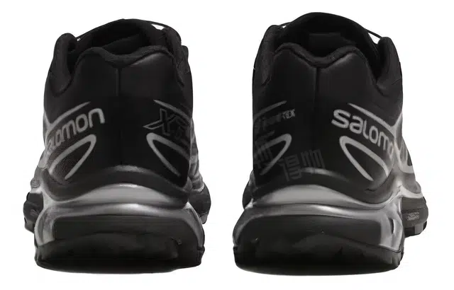 SALOMON XT-6