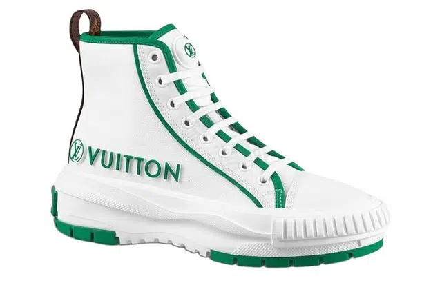 LOUIS VUITTON Squad