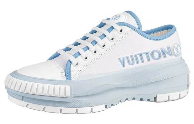 LOUIS VUITTON Squad
