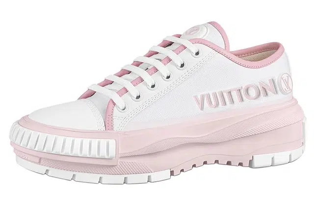 LOUIS VUITTON Squad