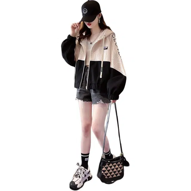 Kiki Clothing Boutique