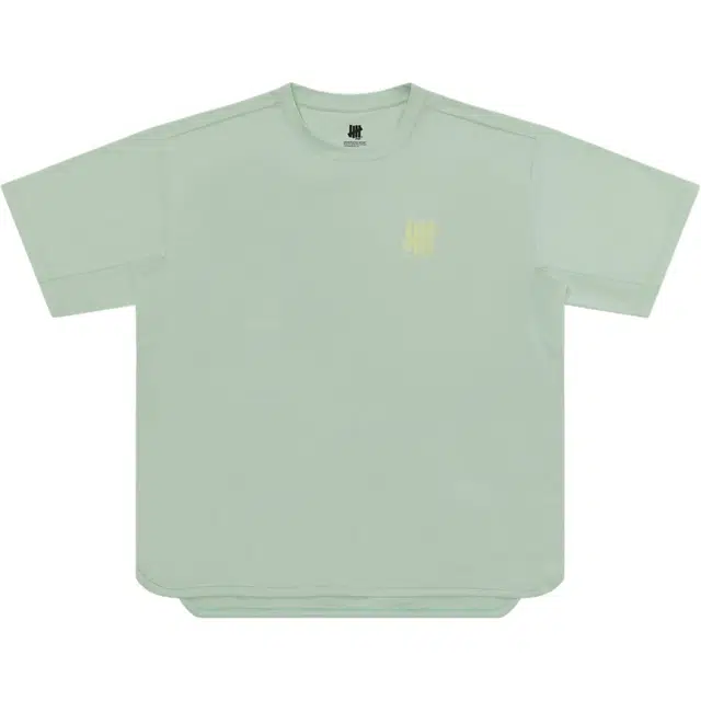 UNDEFEATED SPORT FW25 T