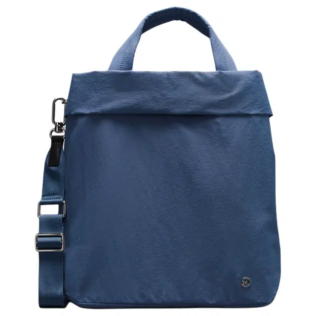 lululemon 19L On My Level