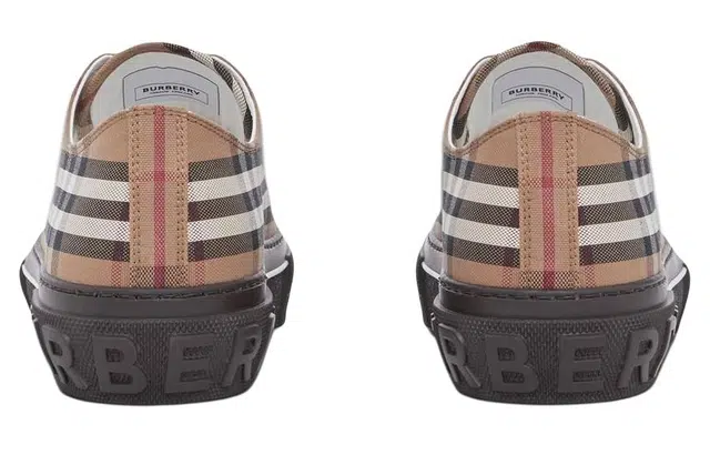 Burberry Vintage