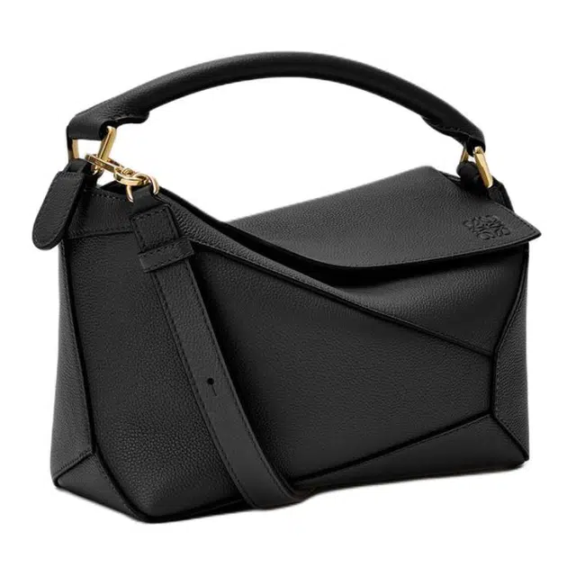 LOEWE Puzzle Edge