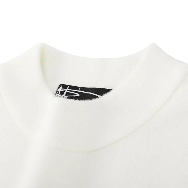 ANDREW MACKENZIE logo