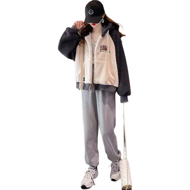 Kiki Clothing Boutique