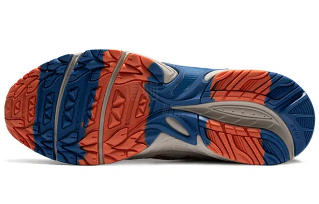 Asics Gel-100 TR