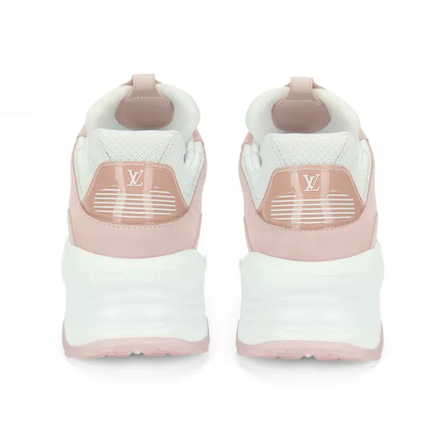 LOUIS VUITTON Run 55