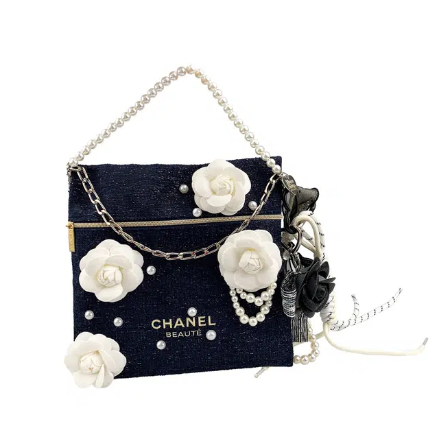 CHANEL 20*20cm