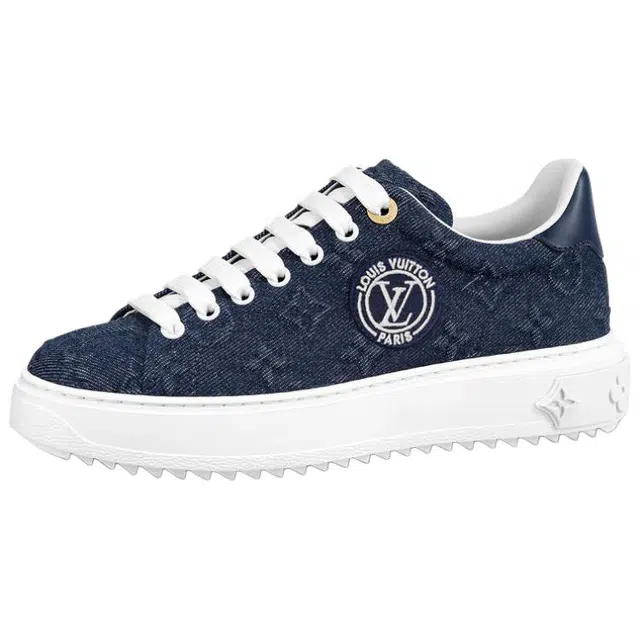 LOUIS VUITTON Time Out