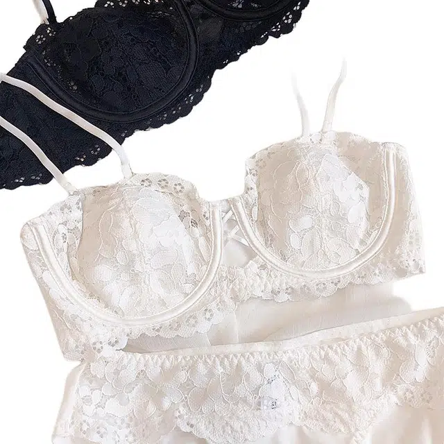 皇室品轩 蕾丝法式聚拢半杯刺绣记亿钢圈薄棉文胸大胸显小性感内衣裤套装 女款