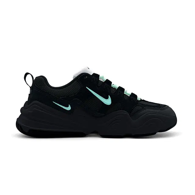 Nike Tech Hera