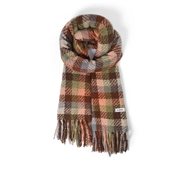 俞兆林 韩版氛围感流苏彩色仿羊绒格子保暖心动礼盒装 聚酯纤维 绒线围巾 男女同款情侣款