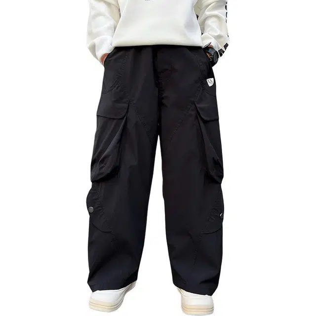 黑恐龙牛仔裤 宽松潮痞帅气