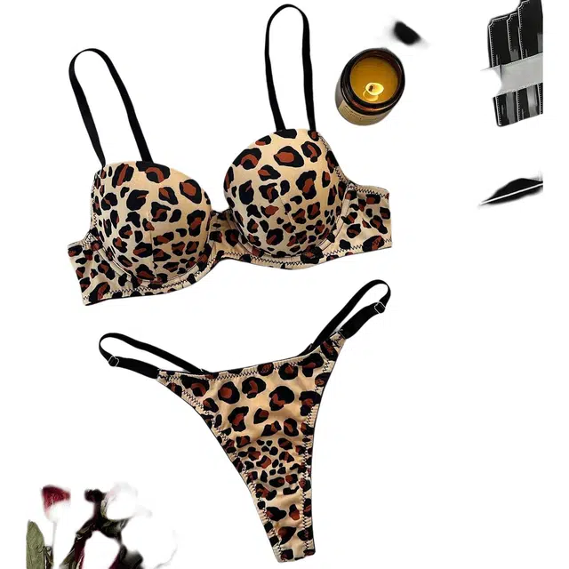 皇室品轩 豹纹性感文胸丁字装舒适聚拢内衣裤套装 女款