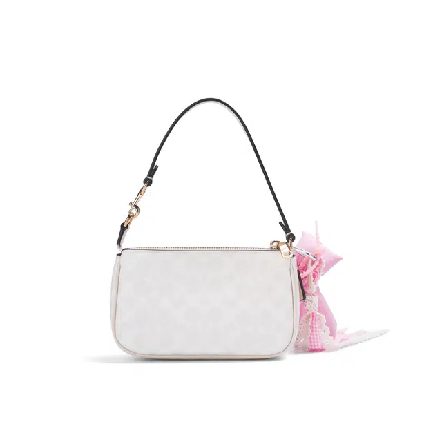 COACH Nolita 19