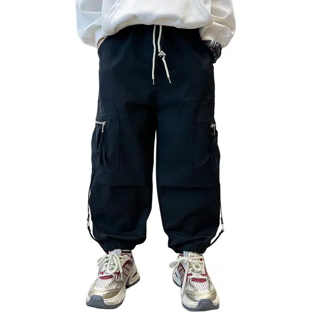 黑恐龙牛仔裤 舒适工装裤男孩洋气