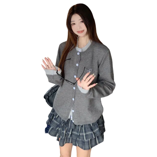 思蓓儿 假两件撞色上衣大码外套春秋百搭洋气减龄开衫针织衫 女款