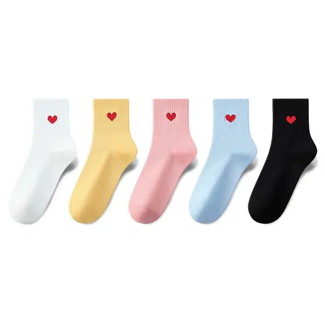 森马 心形绣花中筒袜 男女同款