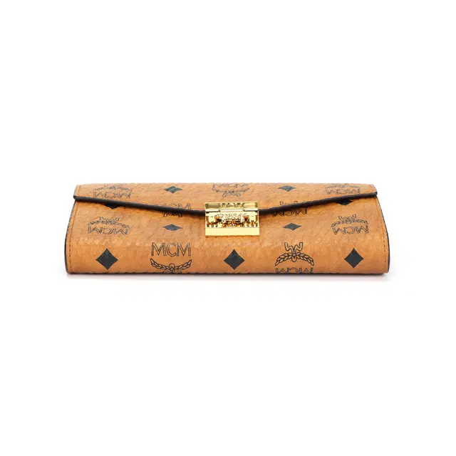 MCM Patricia Visetos WOC