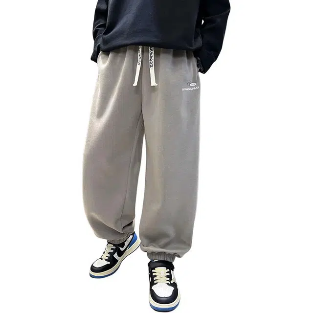 黑恐龙牛仔裤 舒适长裤宽松