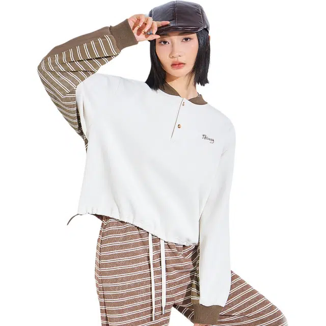 木果果木 秋季 短款长袖拼色常规通勤套头卫衣 宽松 女款