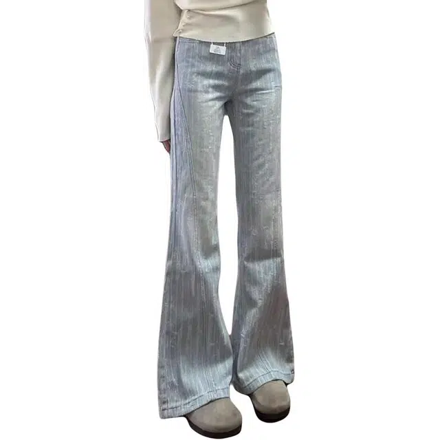 如续 复古设计感不贴腿提花纹理微喇裤秋季上新小众梨形身材高腰显瘦喇叭裤牛仔裤 女款