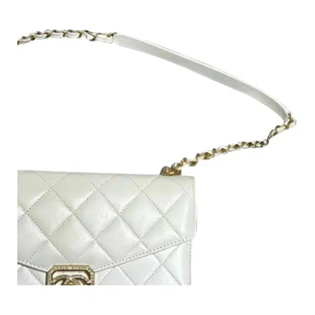 CHANEL 21K