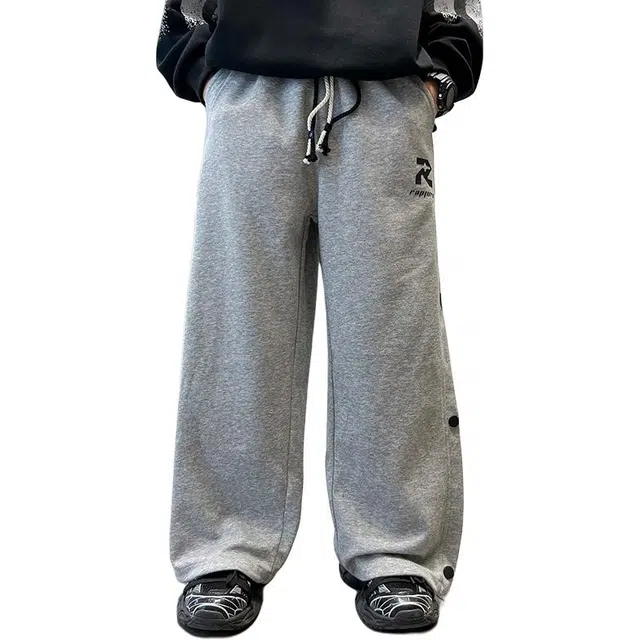 黑恐龙牛仔裤 简约春季卫裤男孩