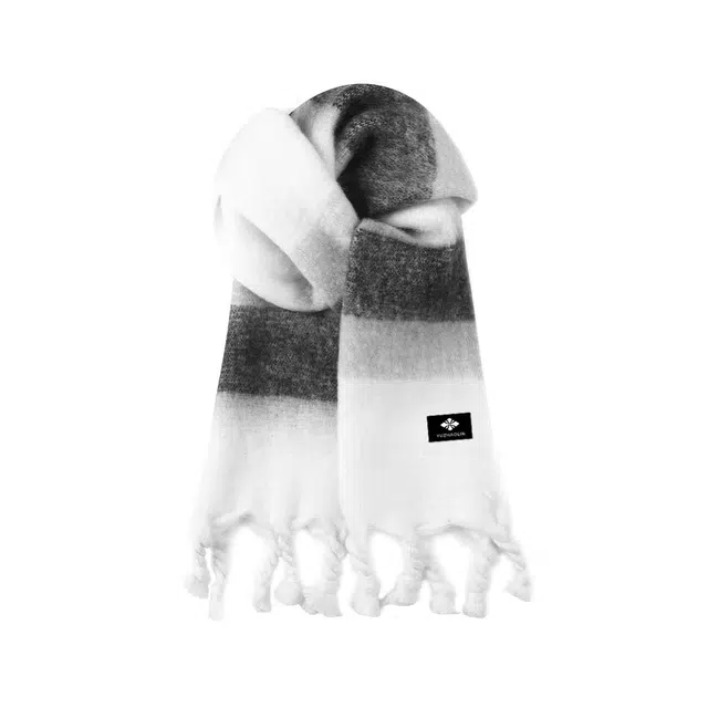 俞兆林 高级渐变色加厚加长大版保暖马海毛仿羊绒 心动礼盒装 聚酯纤维 绒线围巾 男女同款情侣款