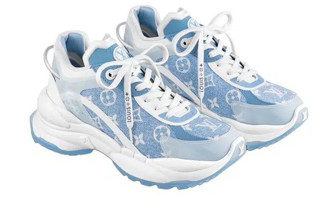 LOUIS VUITTON Run 55