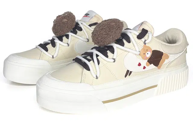 Nike Court Legacy Lift